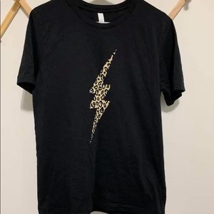 Bolt tee